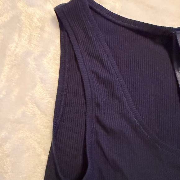 SKIMS Women's Loungewear - Picture 12 of 14